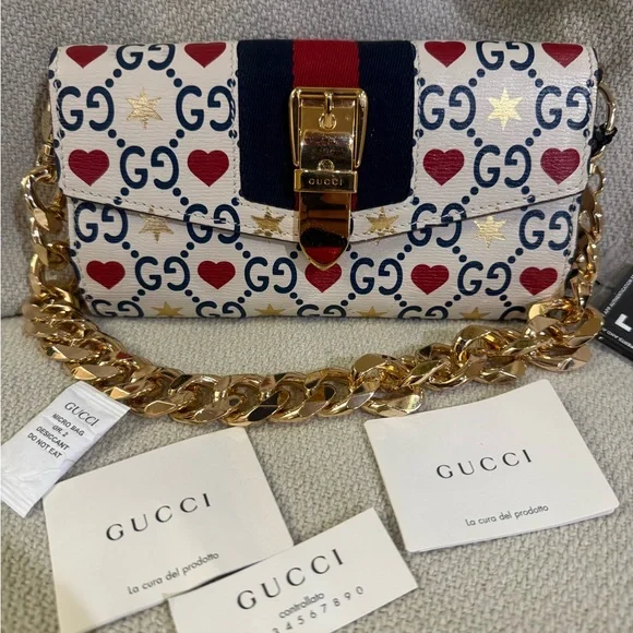 Gucci Limited Edition Leather Sylvie Valentines Day Wallet w/After Market Chain - Picture 10 of 14